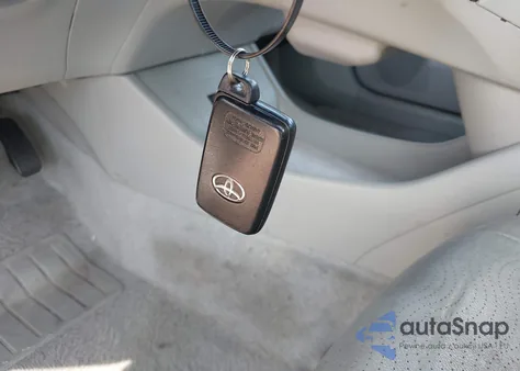 2010 Toyota Prius Iv z USA, uszkodzony, nr VIN JTDKN3DUXA0098819